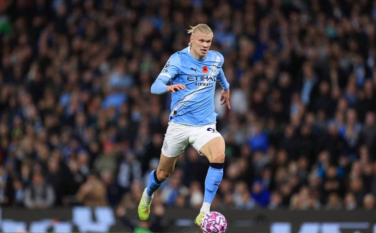 詹姆斯关键三分绝杀比赛（詹姆斯压哨三分终结战局）