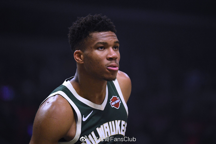 英超前瞻：伯恩利全力遏制连败，水晶宫客场战绩斐然（英超前瞻：伯恩利力争止颓，水晶宫客场强势）