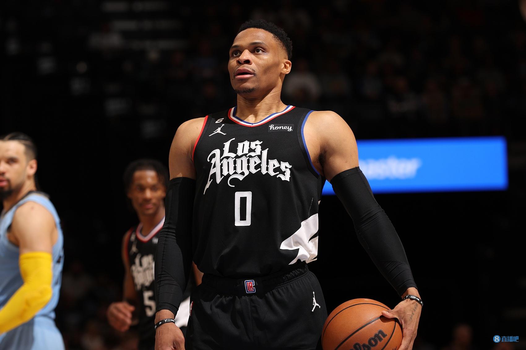 21世纪戴帽的巴萨球员：梅西48次断档领先，莱万4次跻身前五（巴萨21世纪帽子戏法榜：梅西48次遥遥领先，莱万4次跻身前五）